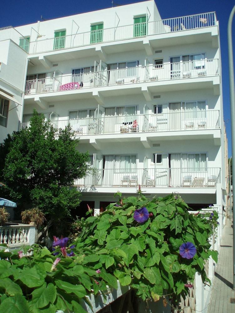 Hostal Cas Bombu Cala Ratjada  Dış mekan fotoğraf